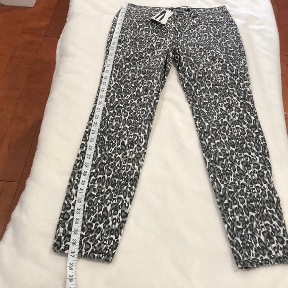 High Waist Animal Print Jeans - Picture 7 of 11